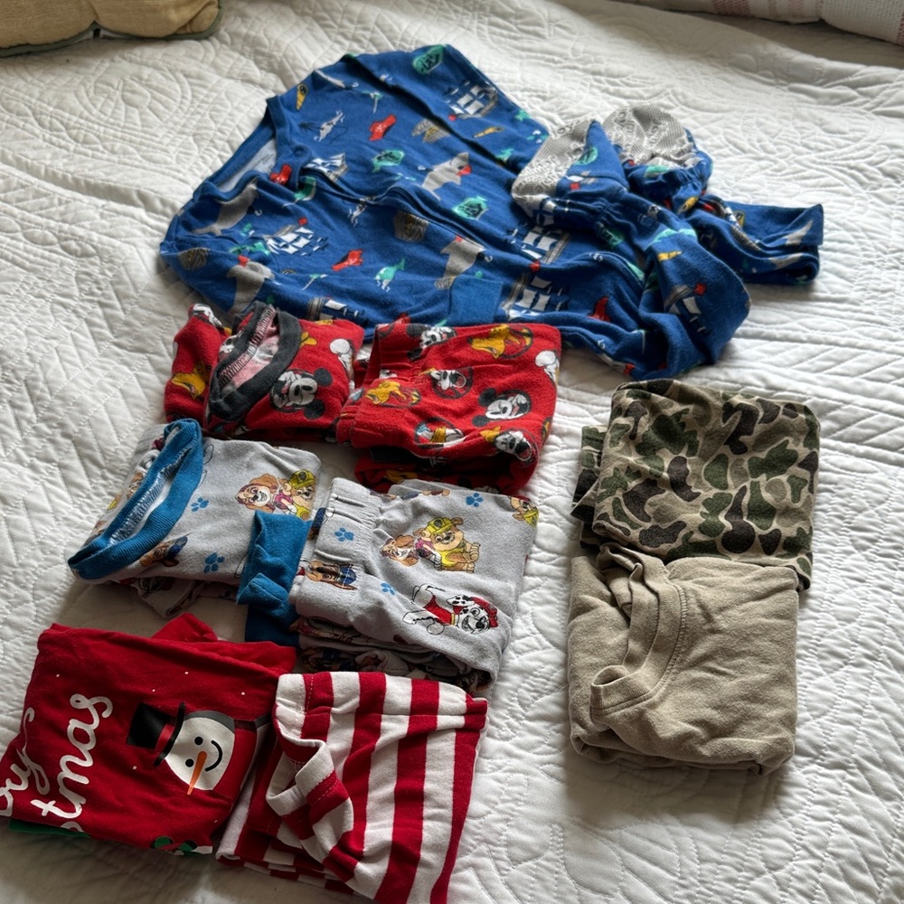 Simple Kids Pajama Set Bundle in Blue, Red, Gray, Tan